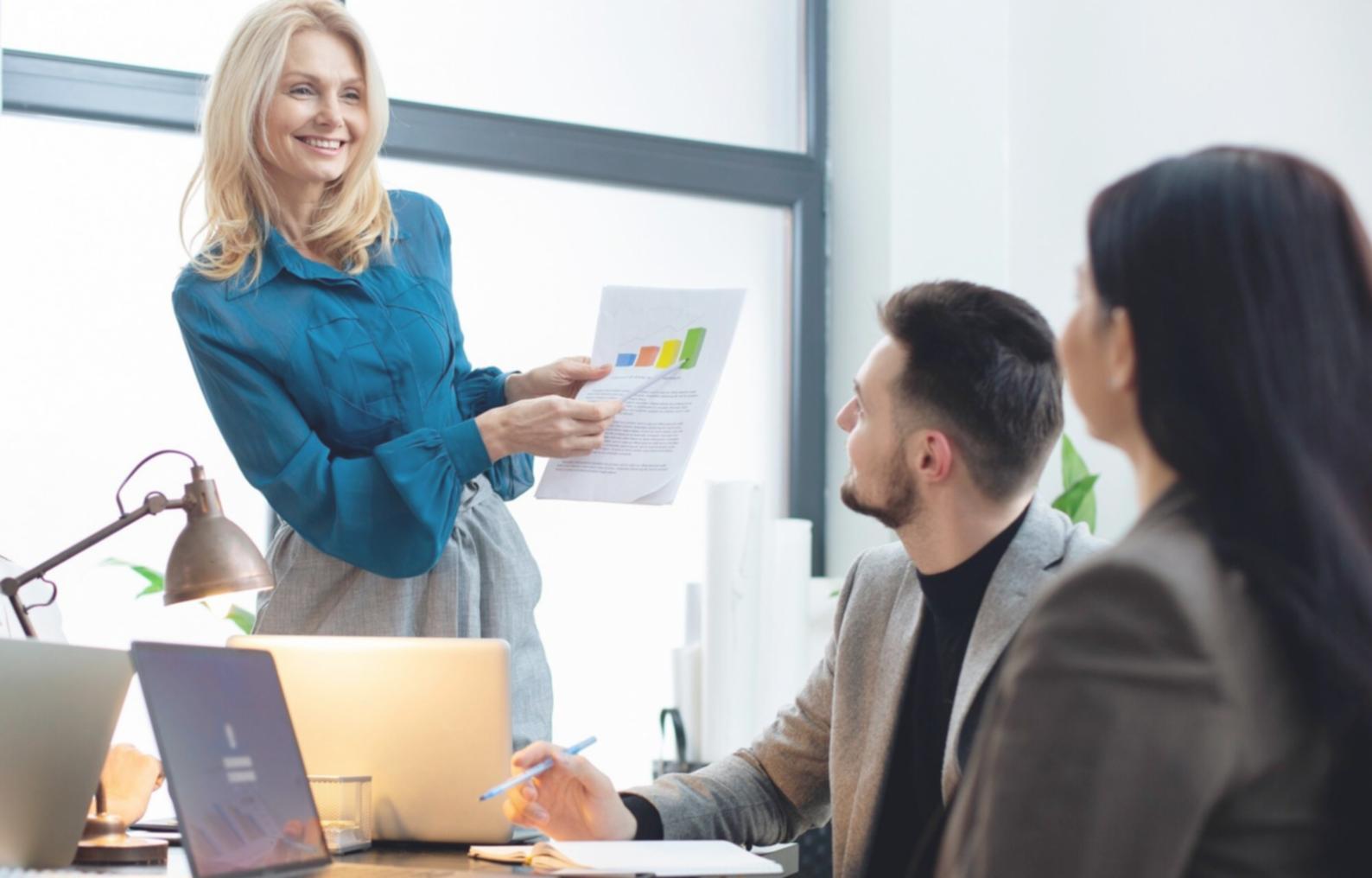 Analyse stratégique et planification financière professionnelle